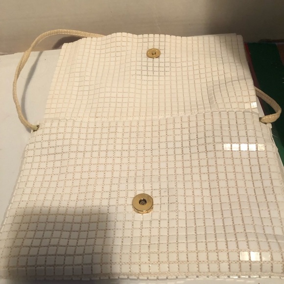Vintage Veneto white 70s shoulder bag . Disco style, hard plastic sequins.used - Picture 4 of 9